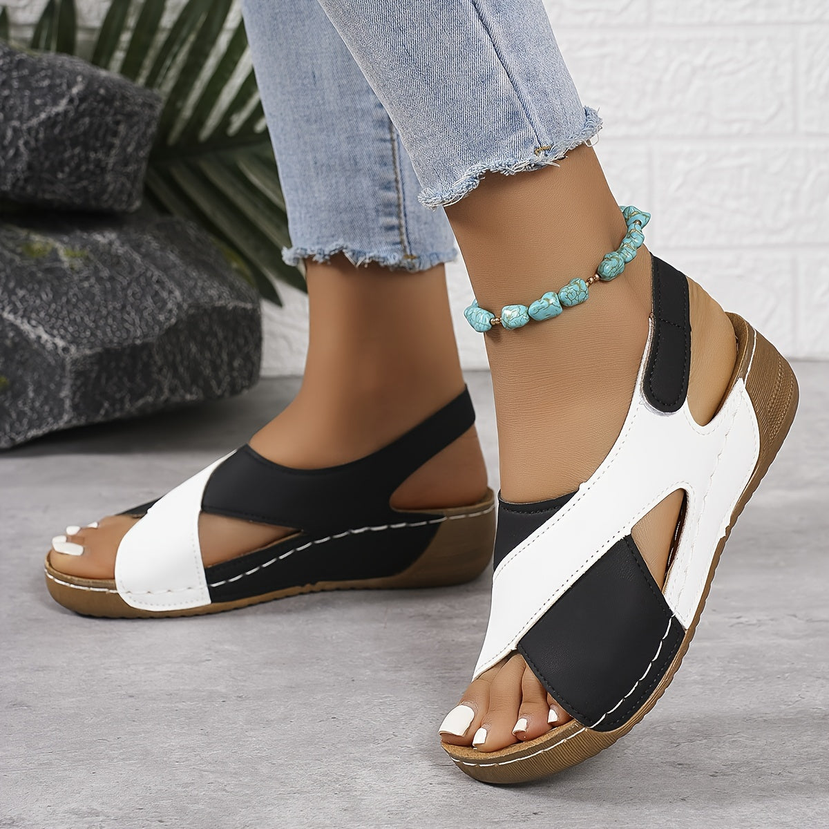 Monique | Ultra-Comfortable Orthopedic Sandals